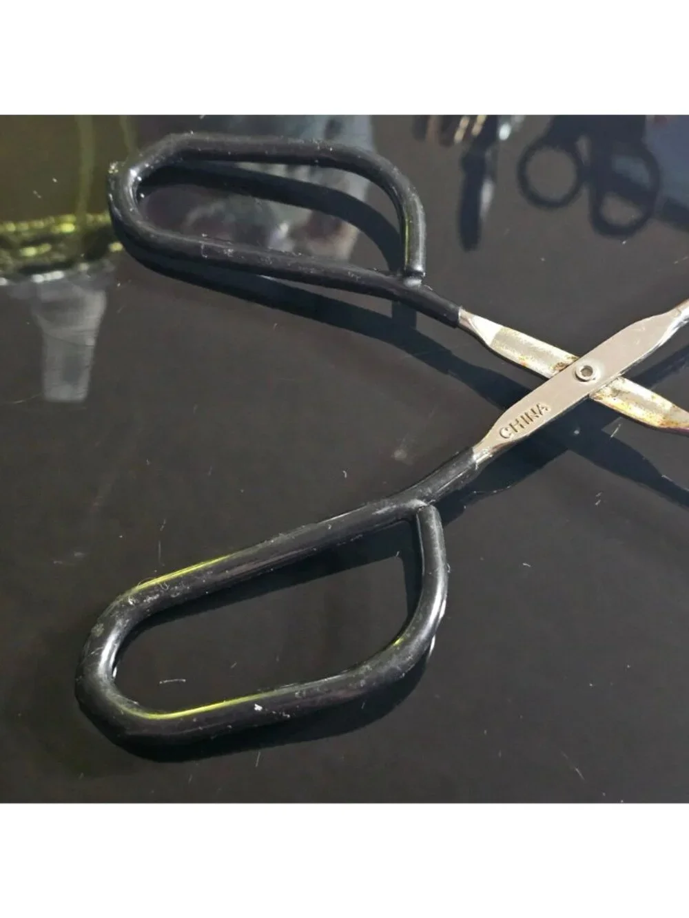 Vintage Ekco Black Handle Metal Tongs For Kitchen Or Serving Use Made In China R